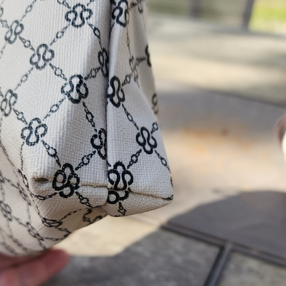 Elegant  Patterned White and Black Women's Bag Set - Picture 12 of 15